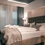 ホテル Parkhotel Residenz 4*