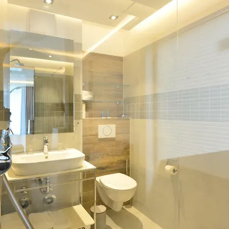 Otel Parkhotel Residenz 4*