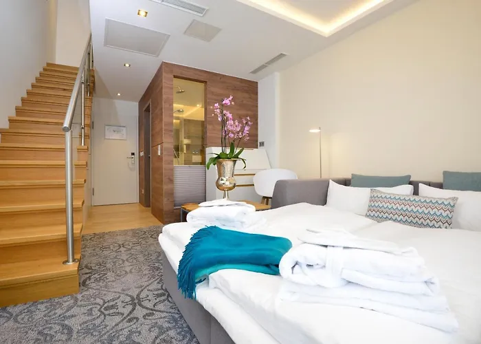 Parkhotel Residenz 4* Böhl